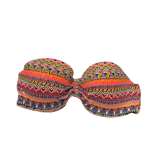 Victoria's Secret Multi Zig Zag Foil Flirt Bandeau Swim Top 32C - Picture 1 of 2